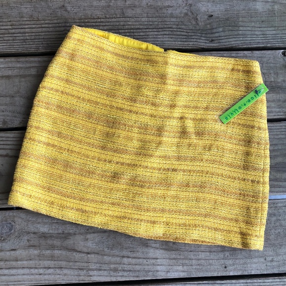 Alice + Olivia Dresses & Skirts - NWT Alice + Olivia Leigh Yellow A-Line Skirt